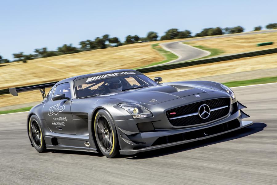  Mercedes-Benz SLS AMG GT3 45th Anniversary 2012 года  (фото 22 из 30)